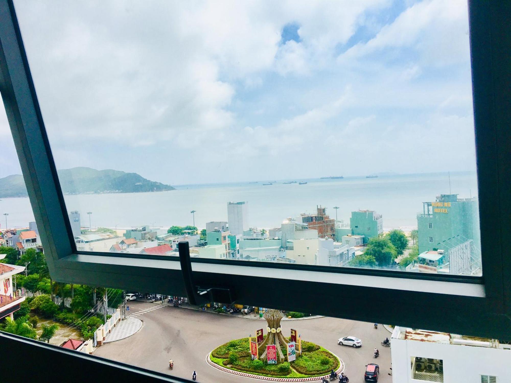Rustic Hotel Quy Nhon Powered By Aston Екстер'єр фото