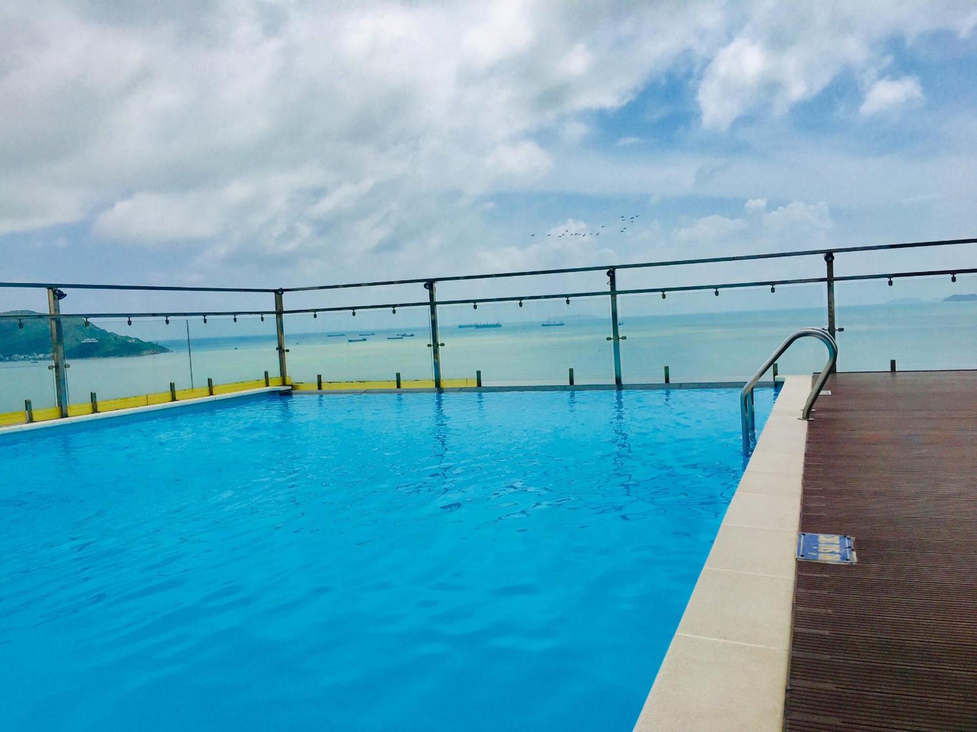Rustic Hotel Quy Nhon Powered By Aston Екстер'єр фото